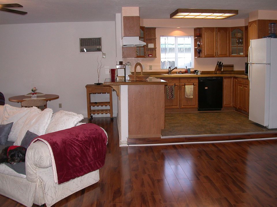 1st image of 605 Randolph Way