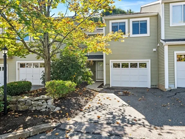 47 Curtis Ave APT D, Marlborough, MA 01752