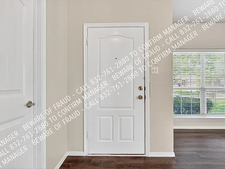2816 Blue Heron Dr — Photo 6