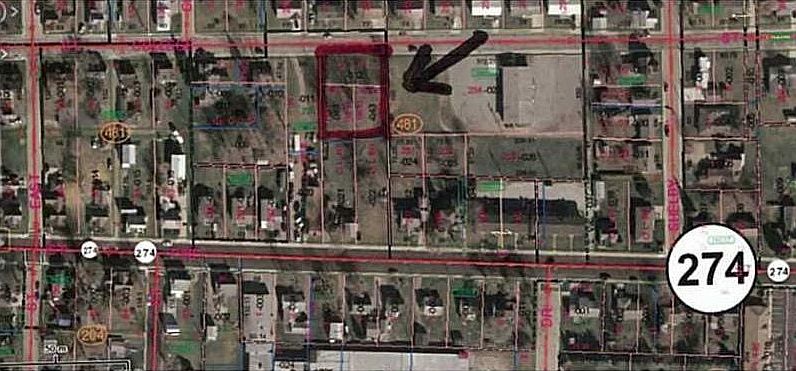 2nd image of 619 E College St
