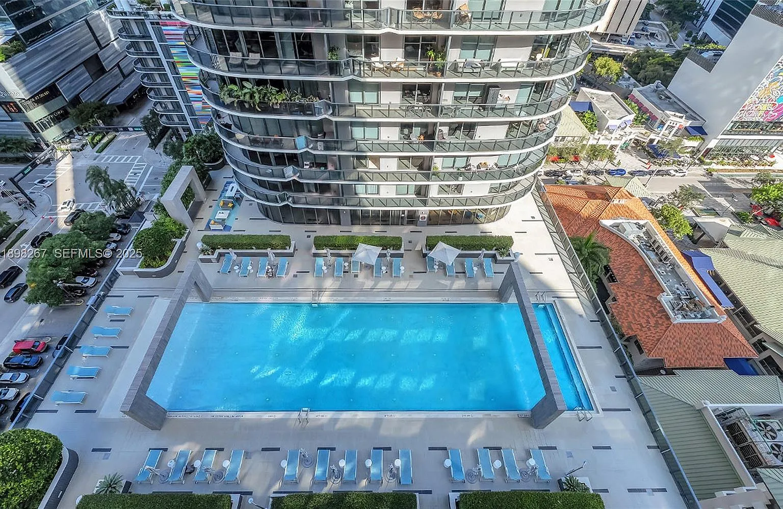 1 bed, 610 sqft, $3,200 — Photo 1