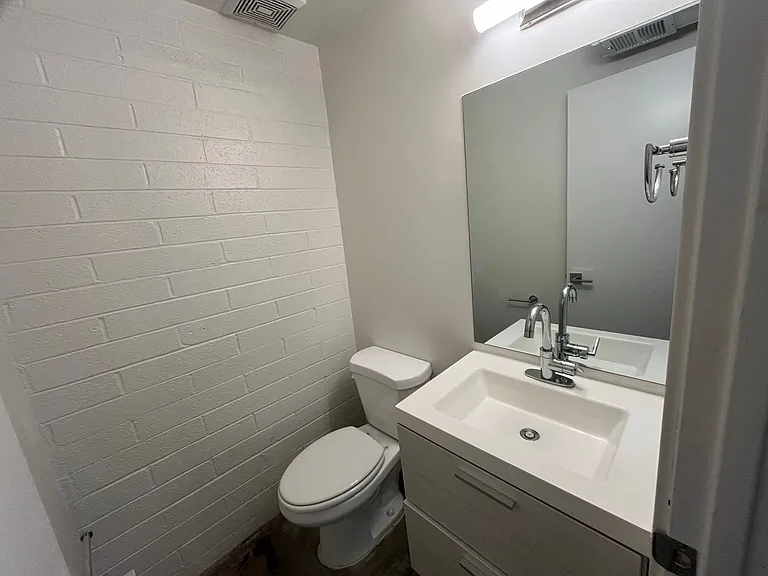 Mulberry Townhomes — Photo 17