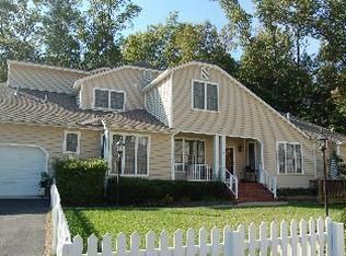 1920 Willow Cove Cir, Henrico, VA