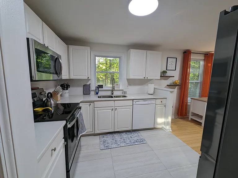116 Abbott Ln — Photo 7