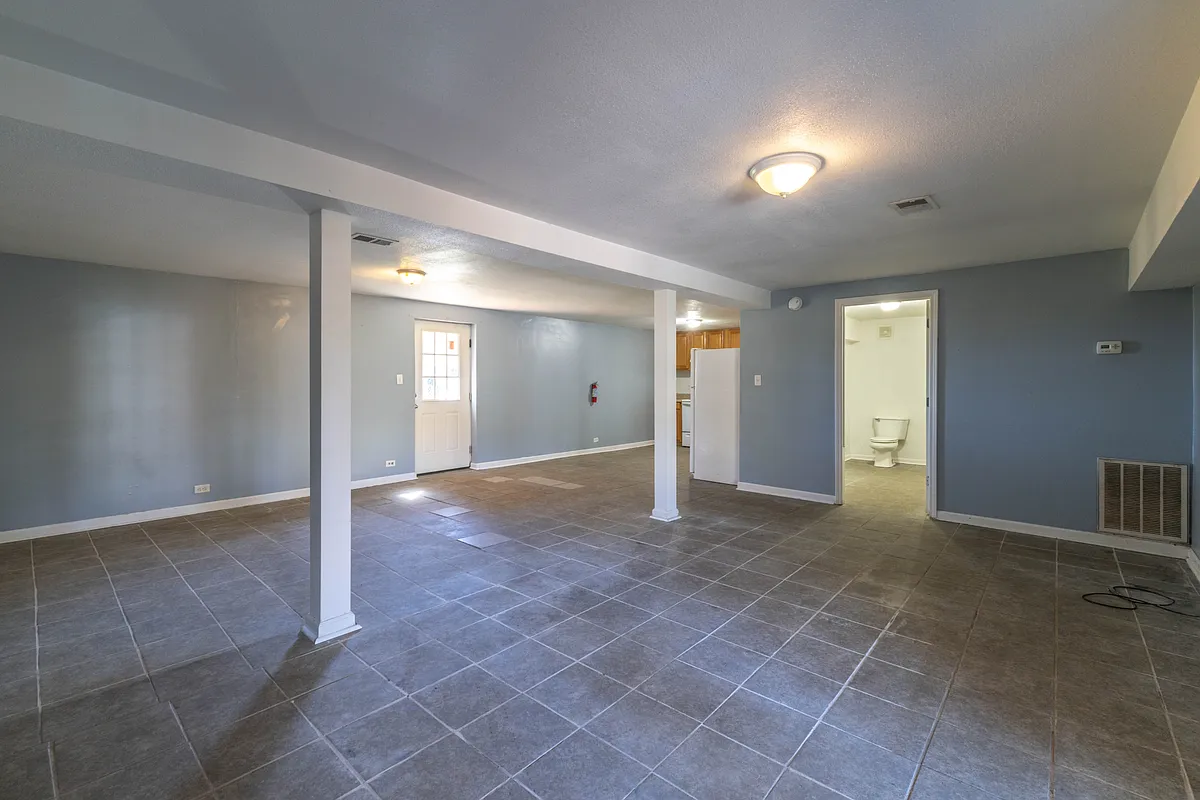 Building Photo - 241 Harless Rd