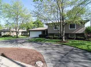 706 63rd St, Downers Grove, IL 60516