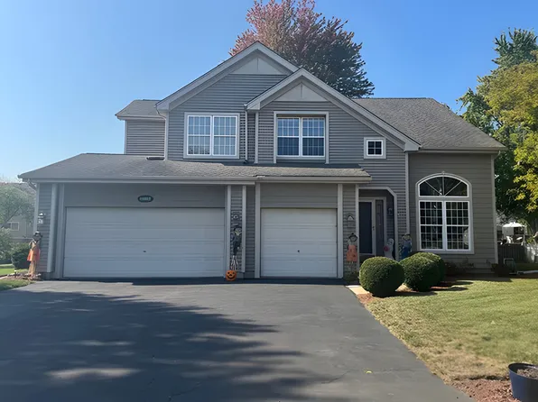 16062 S Lexington Dr, Plainfield, IL 60586