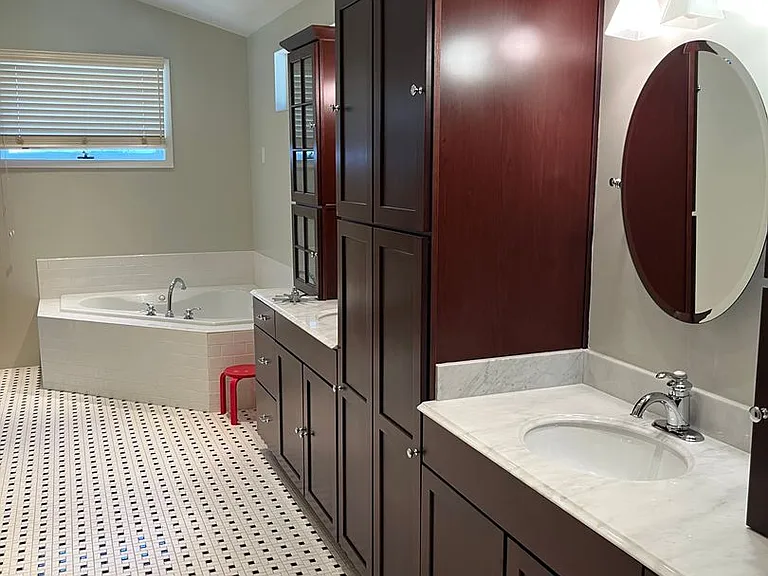 318 Sunset Park Dr — Photo 25