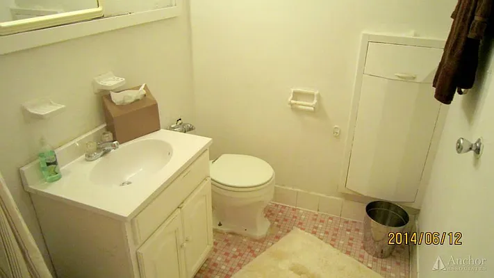 Sold by Anchor Associates | media 10