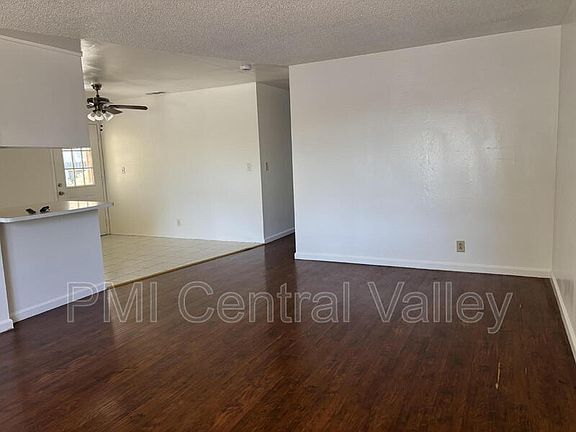 4th image of 1451 Denver Ave