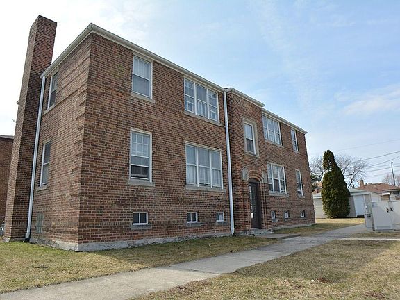 2nd image of 5933 W 37th St