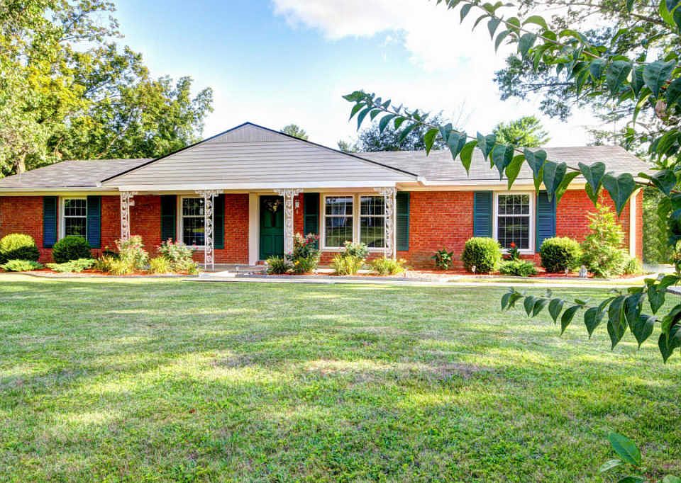 1st image of 12 Sequoyah Dr #A
