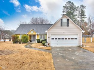 390 Woodland Ridge Cir, Covington, GA 30016
