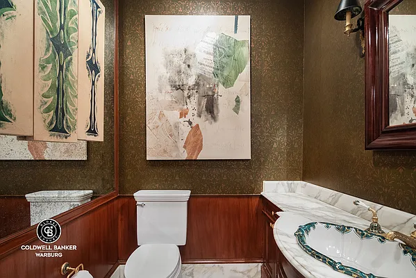 Sold by Coldwell Banker Warburg | media 16