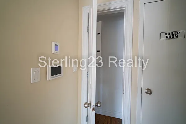 Rented by Sterling Realty Solution Inc | media 20