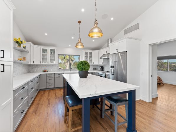 6163 E Los Angeles Ave