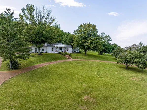 4739 Columbia Pike, Thompsons Station, TN 37179