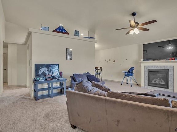 4th image of 2306 Cliffmoor Ln
