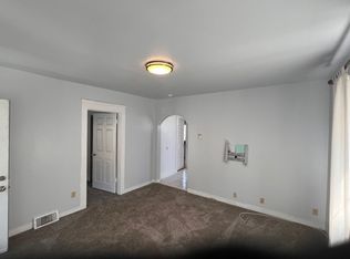 810 Jamestown Ave, San Francisco, CA 94124