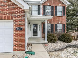 1437 Schwarz Meadow Dr, O'Fallon, IL 62269