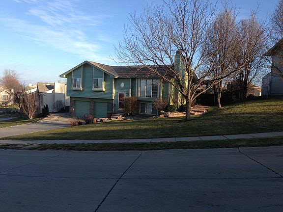 Street view (evening)