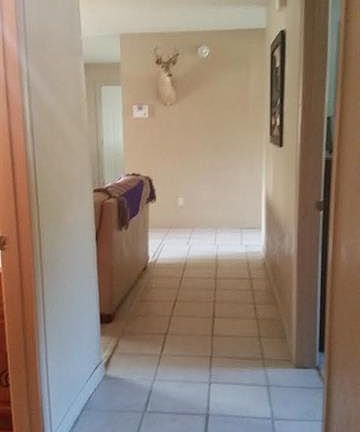 4th image of 04800 Eastover Ave