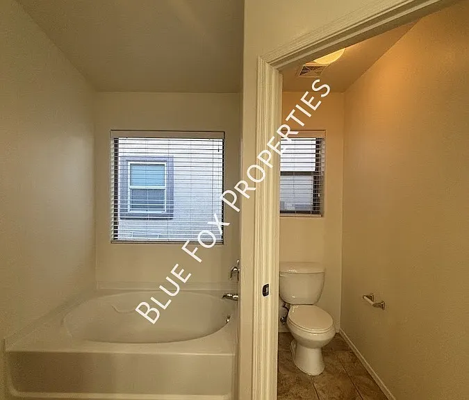167 W Calle Patio Lindo — Photo 20