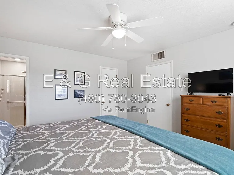 6420 E Lewis Ave — Photo 16