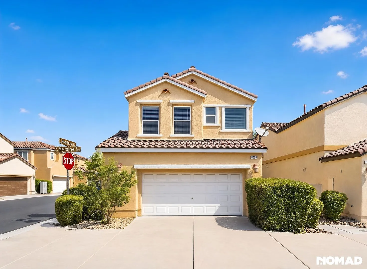 Charming 4BR House in Las Vegas — Photo 2