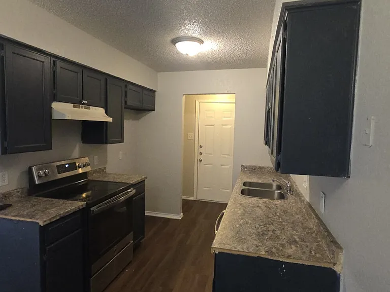 6719 Loma Vista Dr — Photo 21