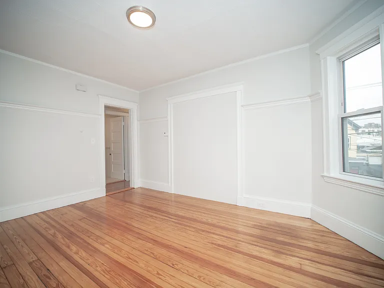354 Beacon St #2 — Photo 26