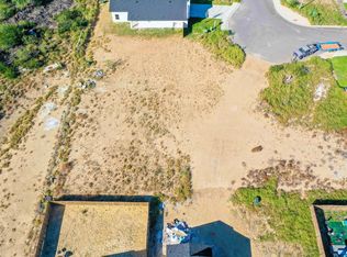 6815 La Cumbre Dr, Laredo, TX 78043
