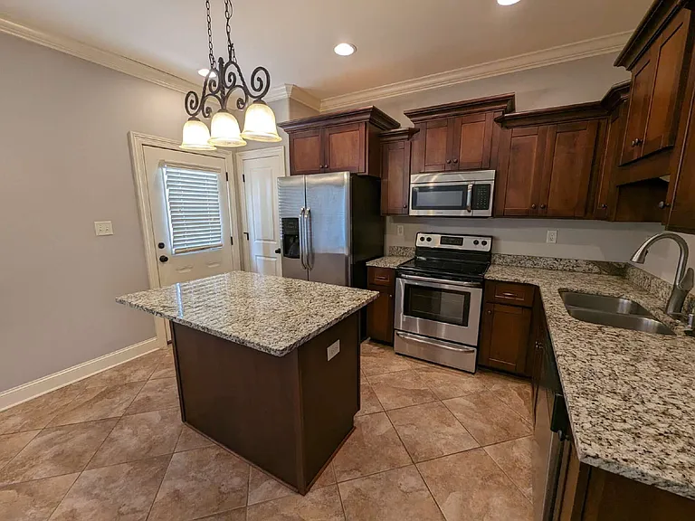 2495 Old Taylor Rd #906 — Photo 10