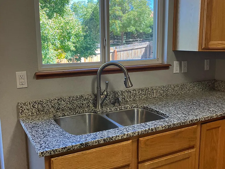 2726 Lear Dr — Photo 13