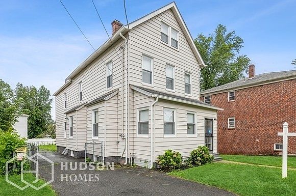 1st image of 84 Belleville Ave
