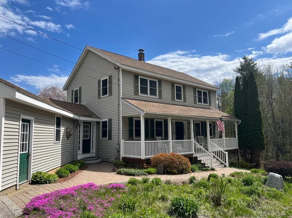 234 Paige Hill Rd, Goffstown, NH 03045
