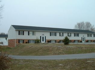 Hinton Court 17 Apartments, Martinsburg, WV 25404