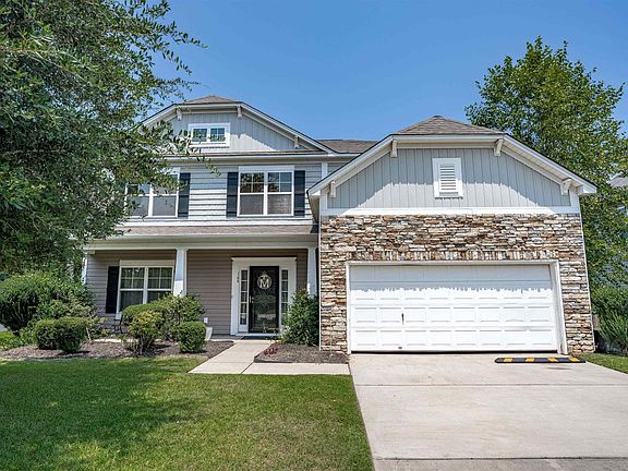 4th image of 166 Castlefield Dr