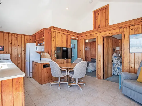 566 Shore Road #8, North Truro, MA 02652