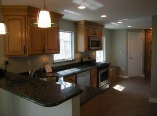 229 Inglewood Dr, Pittsburgh, PA 15228