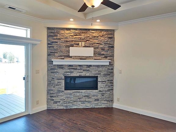 4th image of 1501 Pharoah Ct #1450