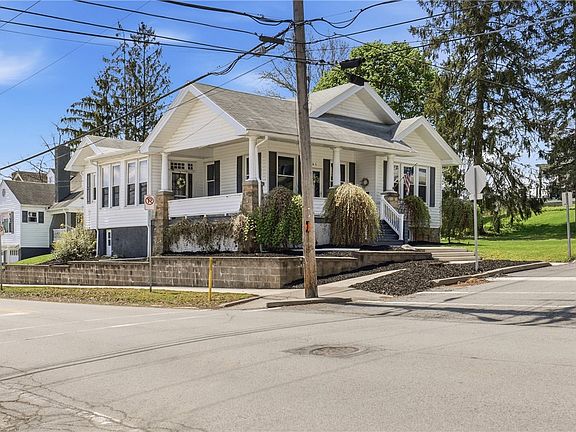 2nd image of 503 W Union St