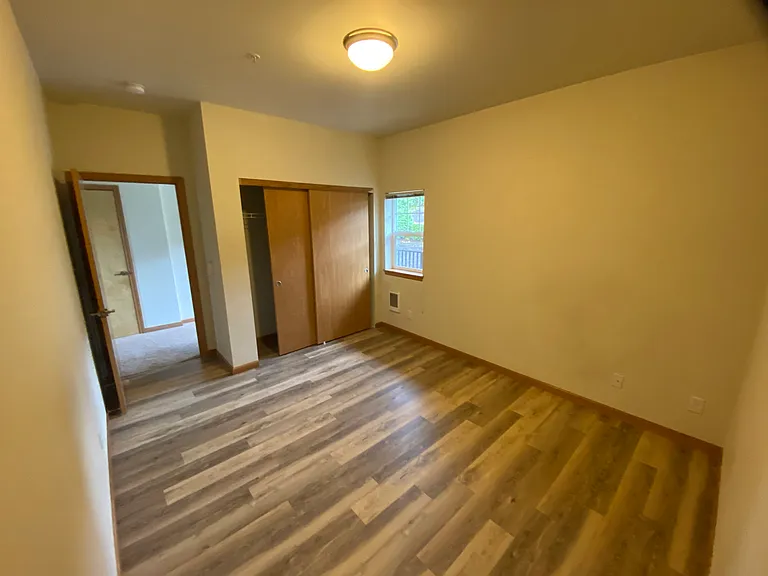3745 SW Water Ave #101 — Photo 12
