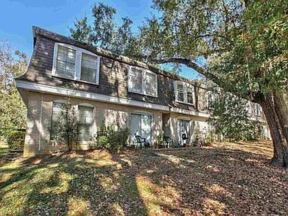3rd image of 2020 Continental Ave APT 204