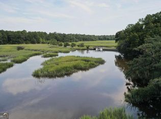 2061 Belle Island Rd, Richmond Hill, GA 31324