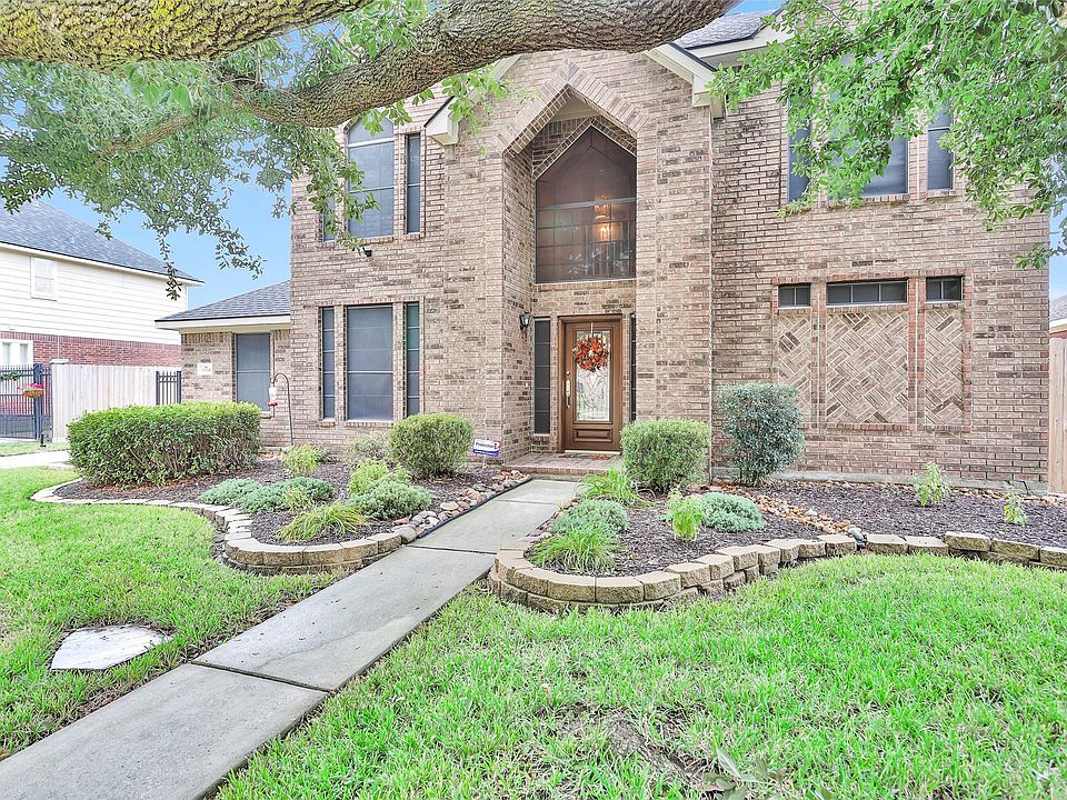1st image of 11114 Canyon Trail Dr