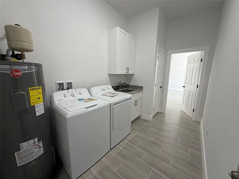358 Albatross Rd — Photo 24
