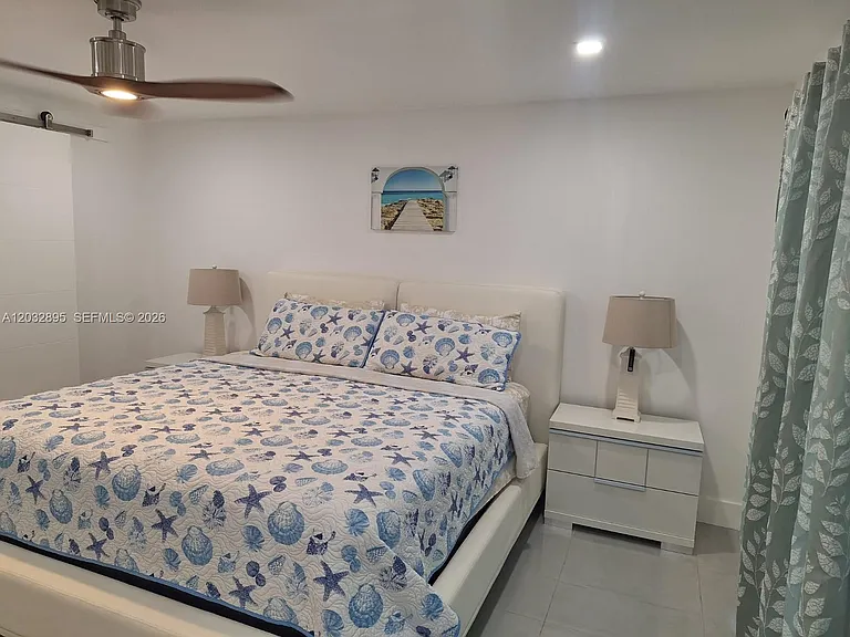 4440 SW 14th Pl — Photo 13