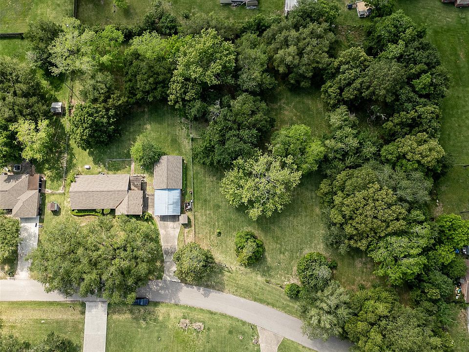 1st image of 3804 Shady St
