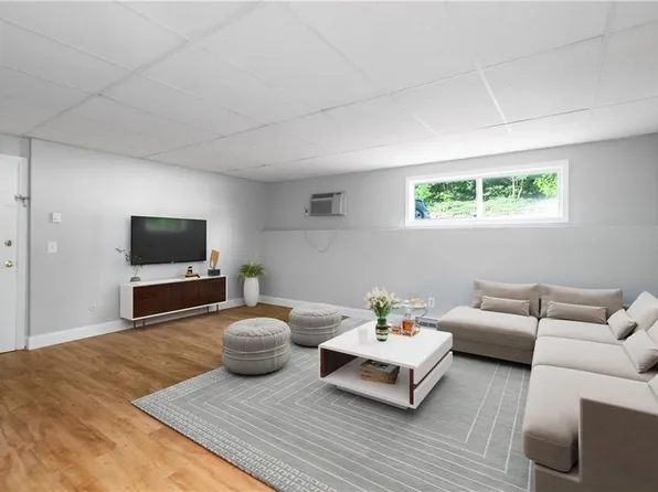 300 Smithfield Rd #P2-2, Providence, RI 02904